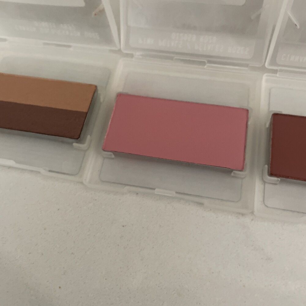 Lot Of 3 Discontinued Mary Kay Products 012959 Cheek 012977 Bronzer 016611 - Picture 7 of 8